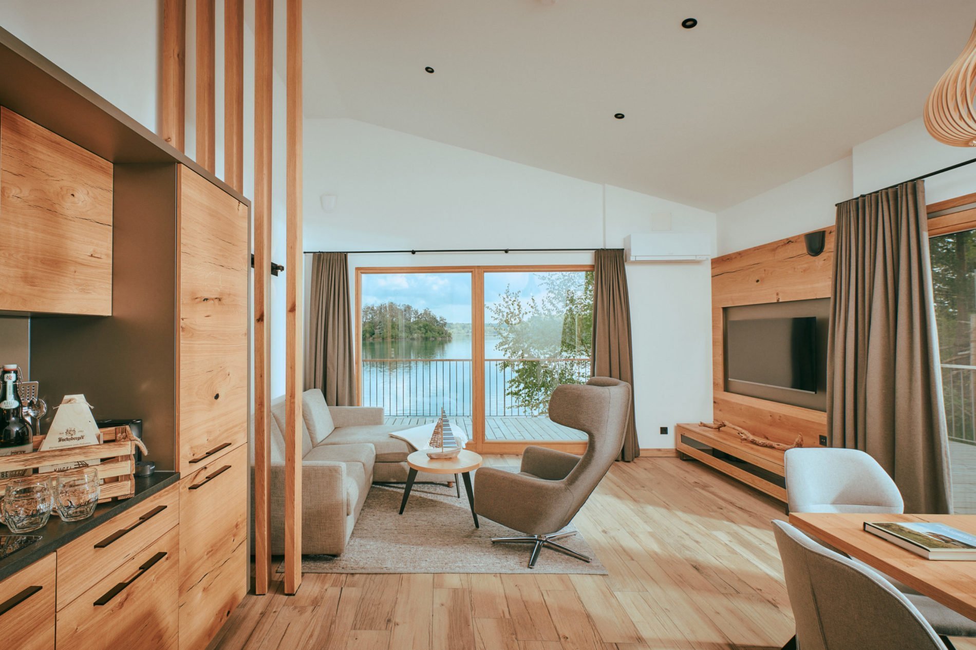 220509_Holzkugel_Chalets28766