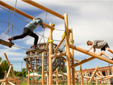 Besuchen Sie den Klettertrail am Steinberger See